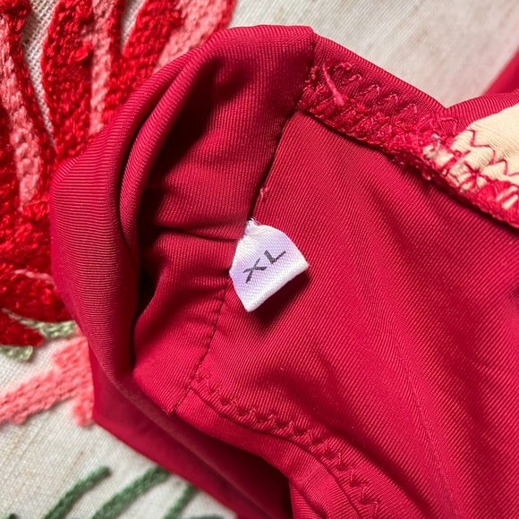 🆕 ALLEGRO Merlot Bathing Suit Top 🌺🍷🌅 - Picture 6 of 6